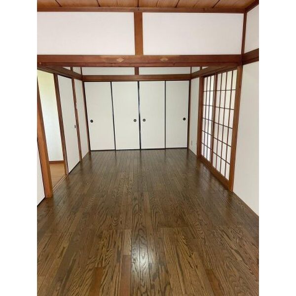 山武市白幡685戸建 室内写真1