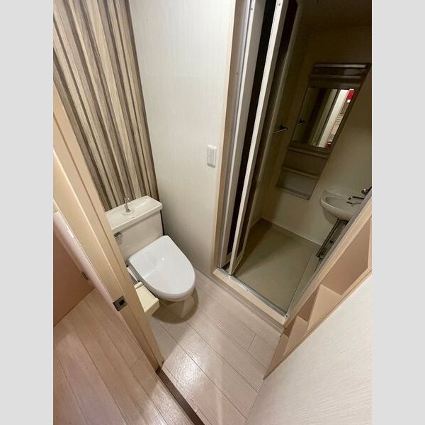 ジュネス白国 室内写真1