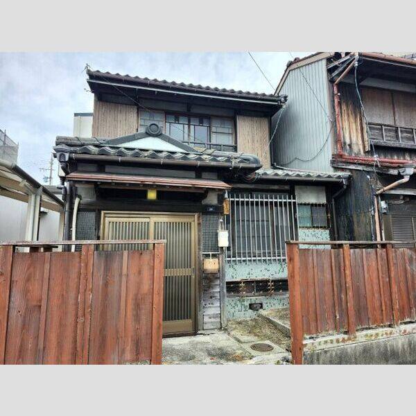 蔵町三丁目戸建 建物画像