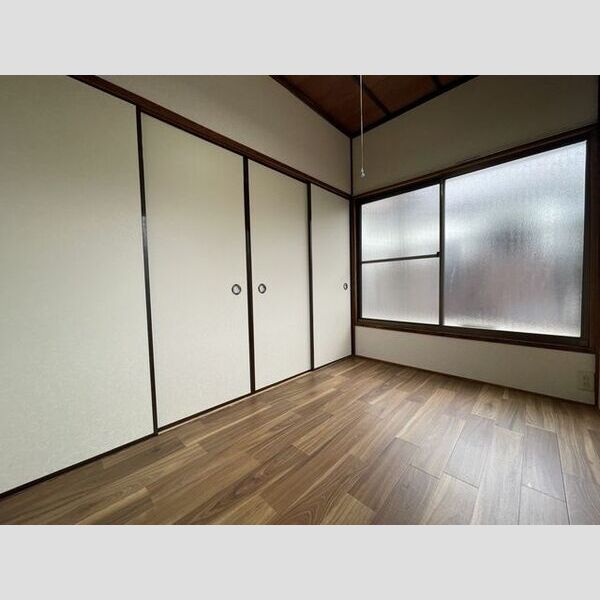 松戸市栄町4丁目戸建て 室内写真4