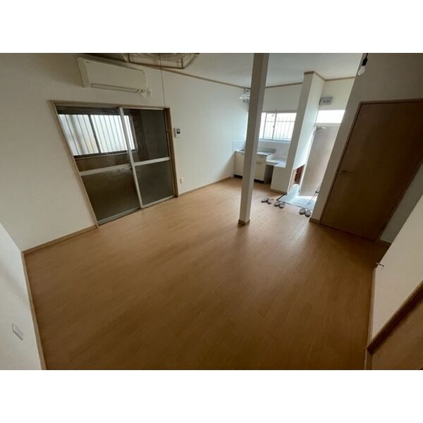 寿町1丁目貸家 室内写真2