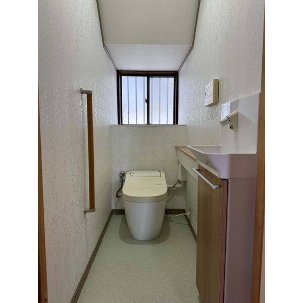 可児市緑丁目 戸建 室内写真5