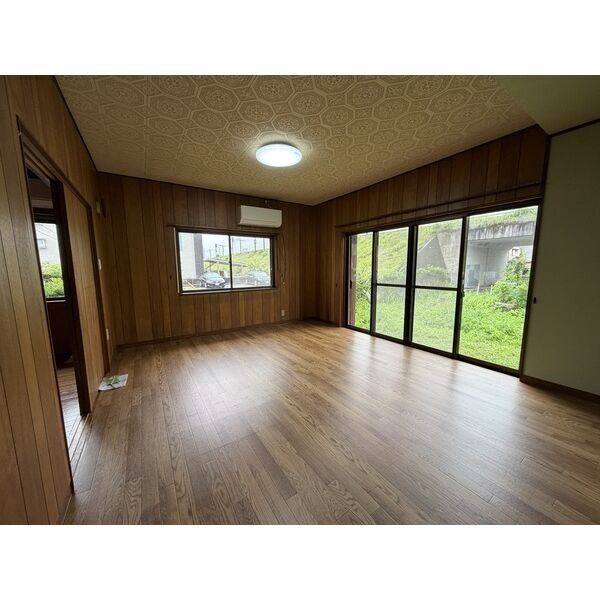 瀬戸市矢形町戸建 室内写真2