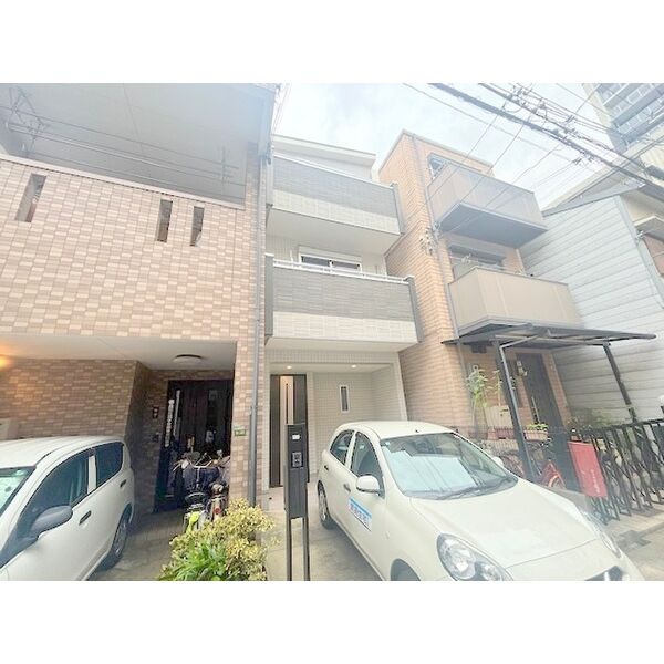 新喜多丁目戸建て
