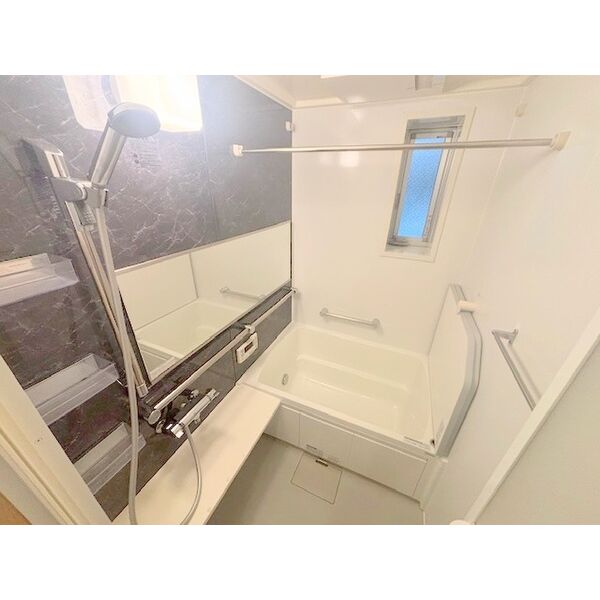 新喜多丁目戸建て 室内写真10