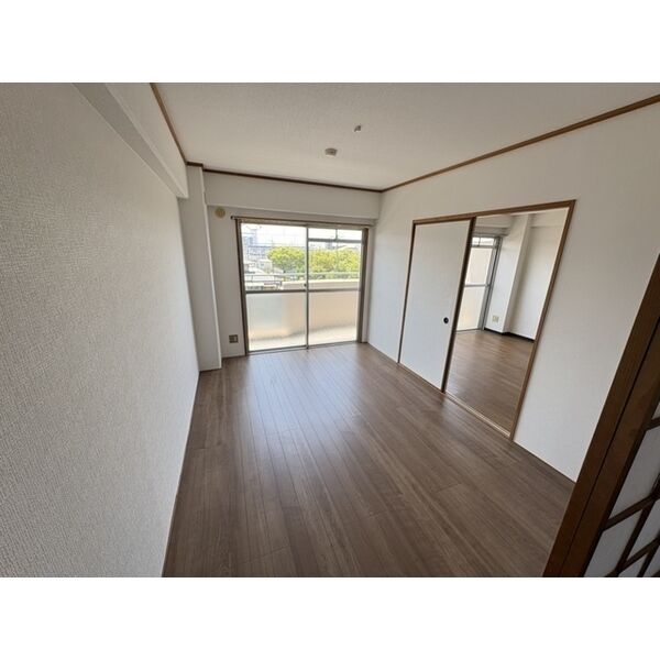 湯川マンション鳳 室内写真3