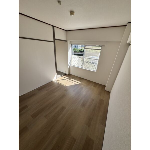 ビスタ南千里 室内写真3