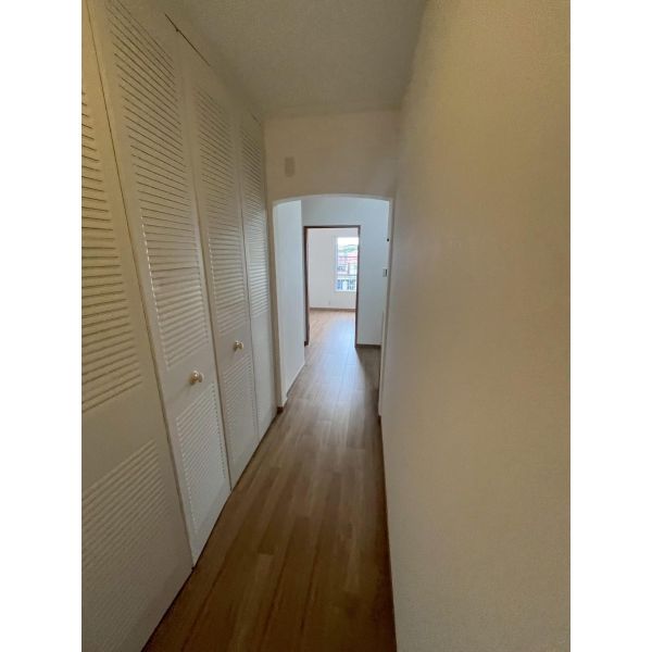 山田池パークハイツ1-408 室内写真1