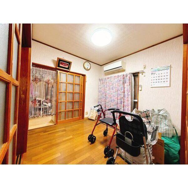 鈴鹿市白子二丁目戸建て2 室内写真1