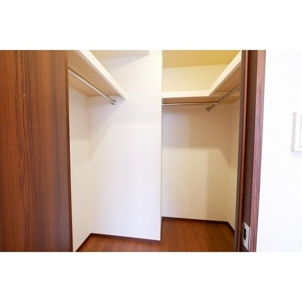コンフォリア新宿イーストサイドタワー 室内写真8