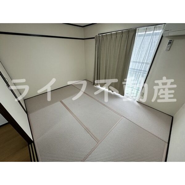 ロイヤルDyDo 室内写真1