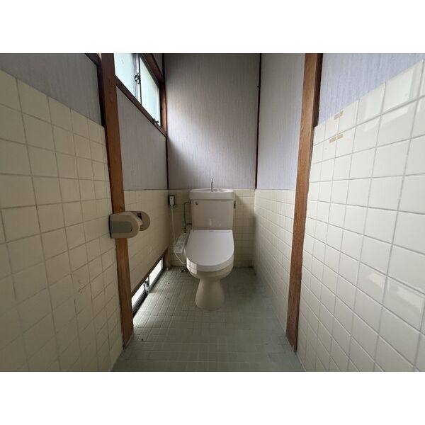 瀬戸市窯町戸建 室内写真6