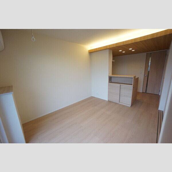 Epoch Residence 室内写真6