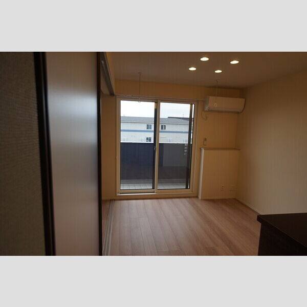 Epoch Residence 室内写真5