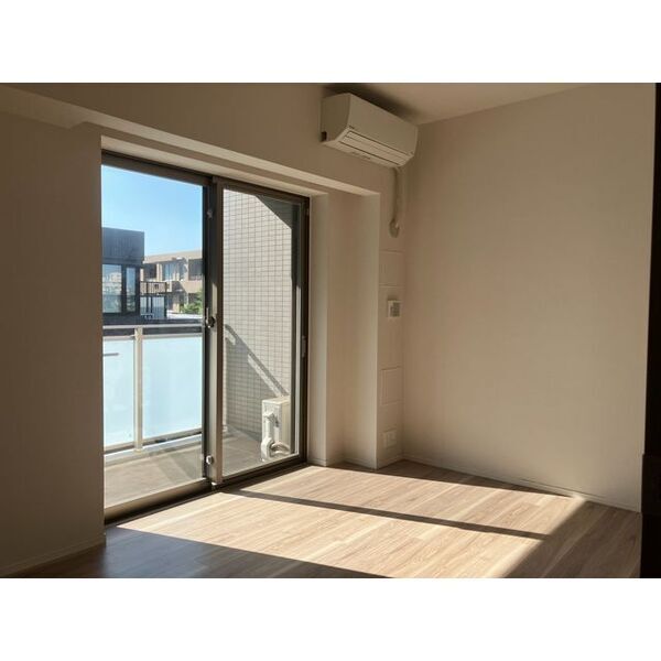 ウエリス市ケ谷加賀町 室内写真9