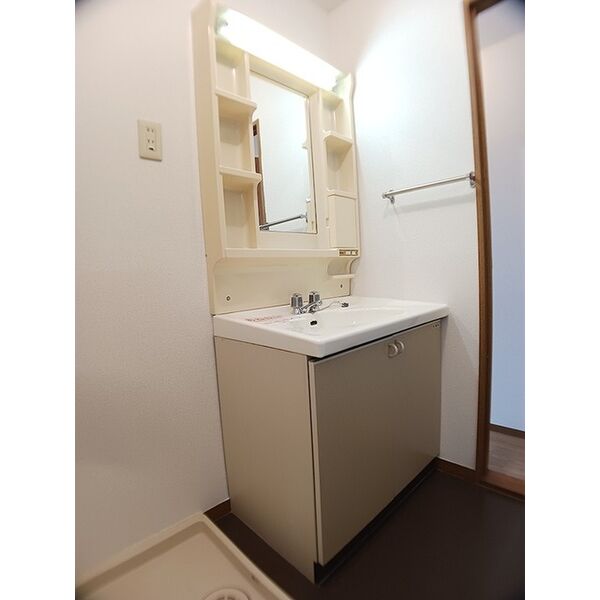 シャルム岩出 室内写真6