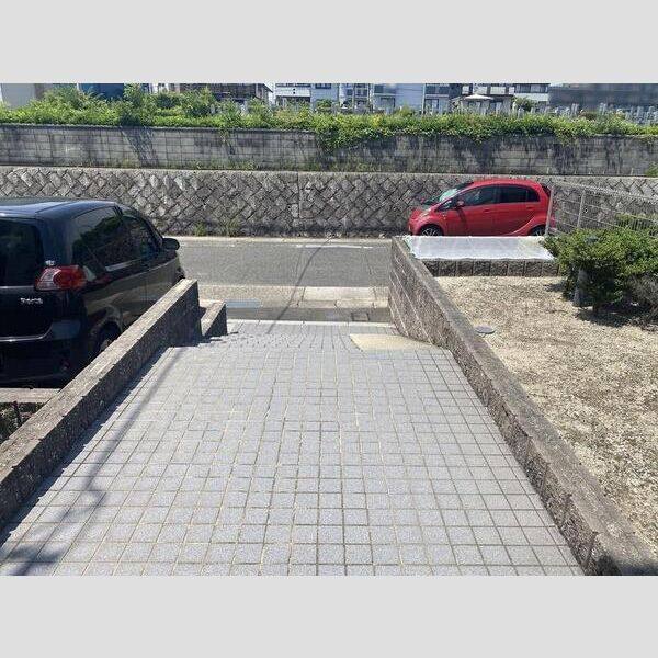 レオネクスト元植田West 室内写真6