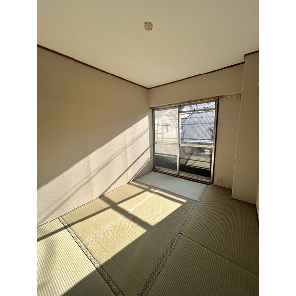 ルネサンライズHORIMOTO 室内写真3