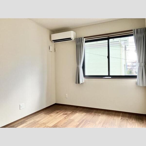 春江町戸建 室内写真1