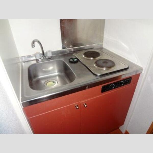レオパレスプレミール 室内写真3
