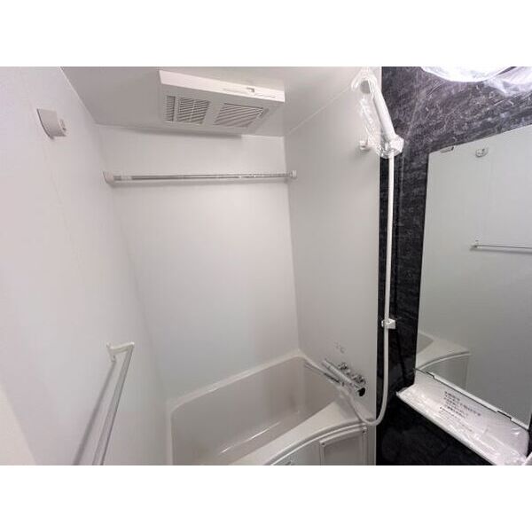 セレニテ梅田北グランデ 室内写真3