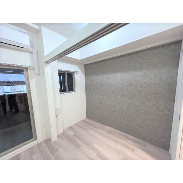 セレニテ梅田北グランデ 室内写真1