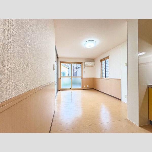 レクサス　B 室内写真6