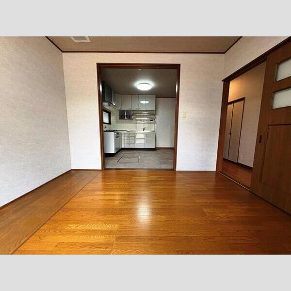 西九条東御幸田町戸建 室内写真4