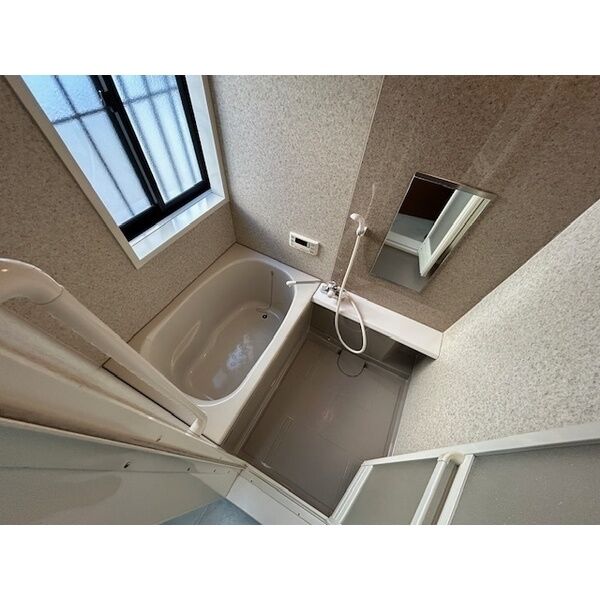 庄内西町5丁目貸家 室内写真3
