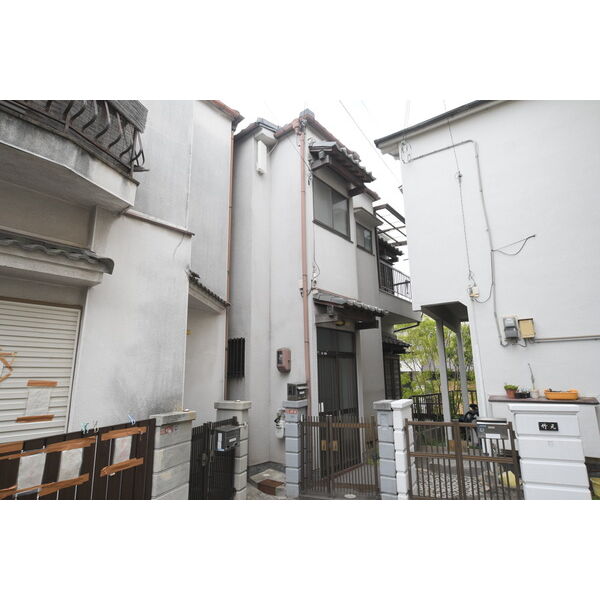 招提元町4-47-4貸家