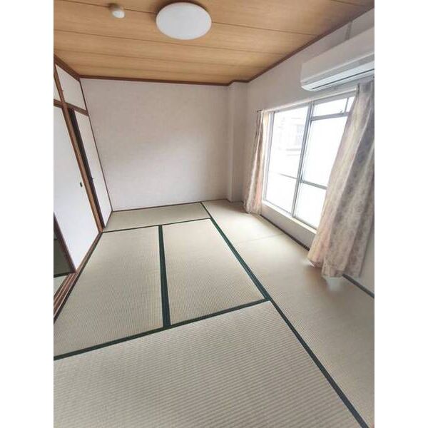 山本マンション 室内写真1