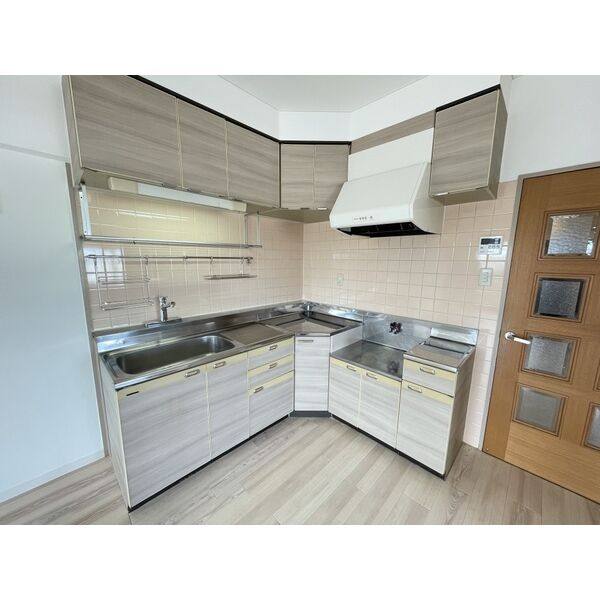 レジデンスエーワン 室内写真2