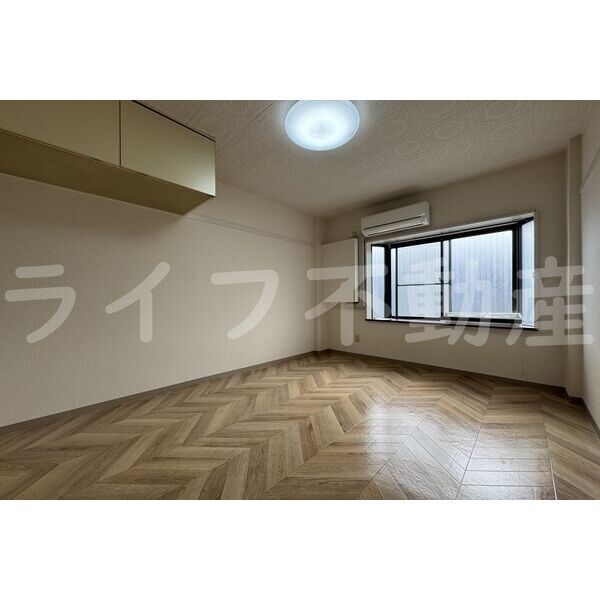 ロイヤル柏原 室内写真4