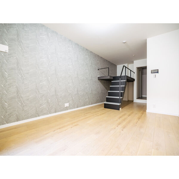 Nesta Residence 大正 室内写真1