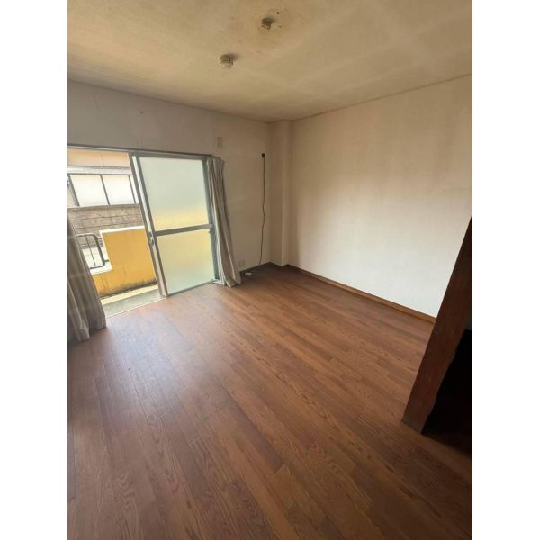 新助マンション 室内写真8