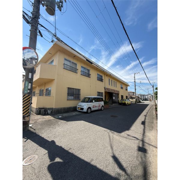 新助マンション 建物画像