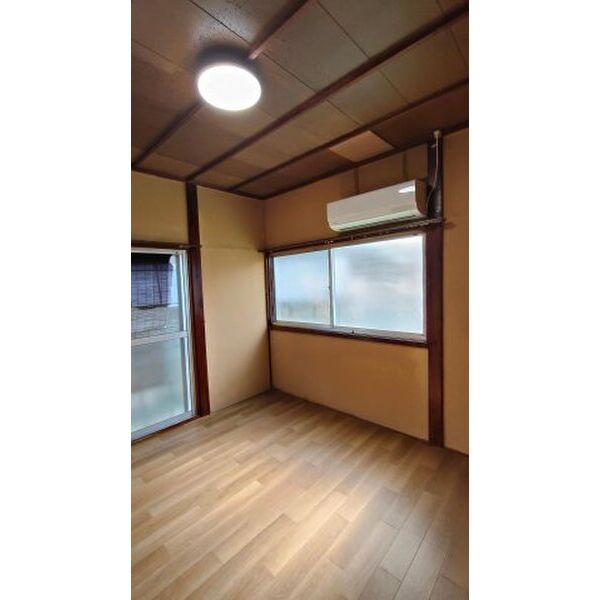 【DIY×ペット】平荘町アトリエハウス<2> 室内写真8