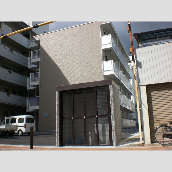 レオパレス南金田 建物画像