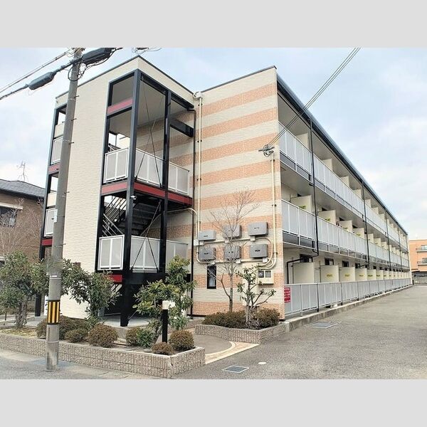 レオパレスシャンテ 建物画像
