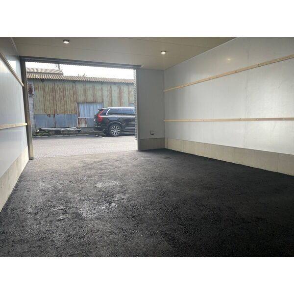Garage Villa 西岡崎 室内写真6