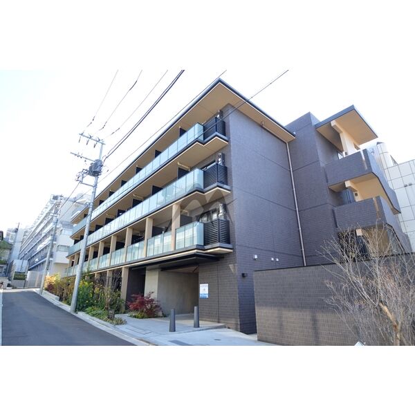 ハーモニーレジデンス新宿御苑 THE WEST