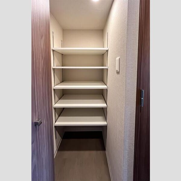 S-RESIDENCE阿波座chiaro 室内写真10