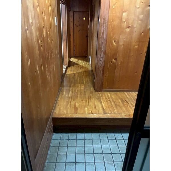 大阪府和泉市尾井町 室内写真1