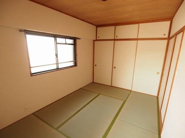 ステップイン旭 室内写真7