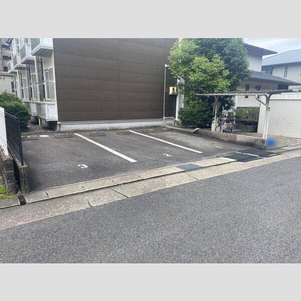 レオパレスヴェルデ高島 室内写真3