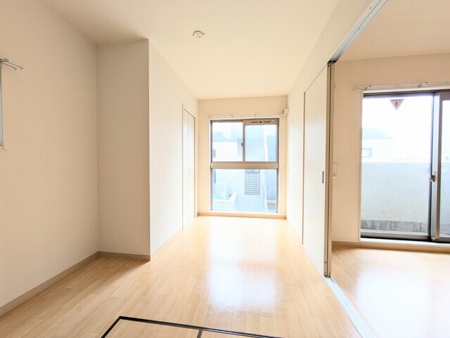 Ｑｕａｔｒｅ ｓａｉｓｏｎｓ新大阪 室内写真1