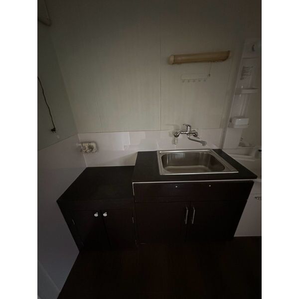 寝屋川市楠根南町テラス 室内写真1
