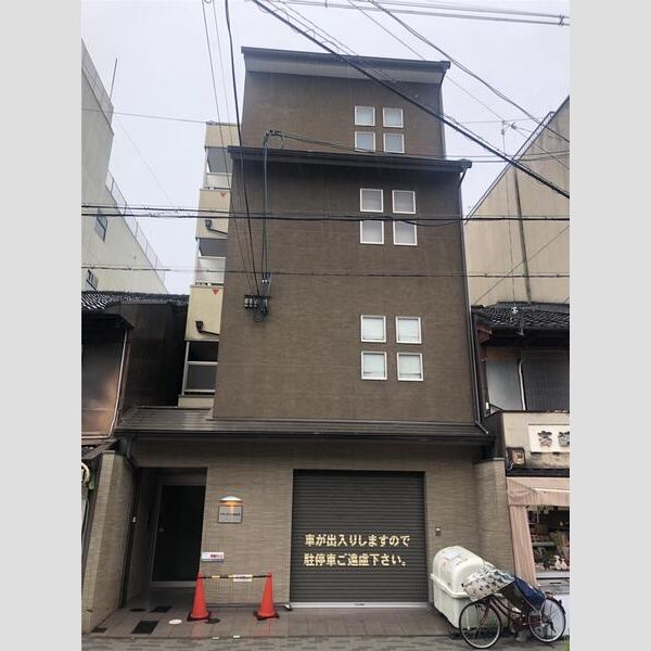 フラッティ一条御前