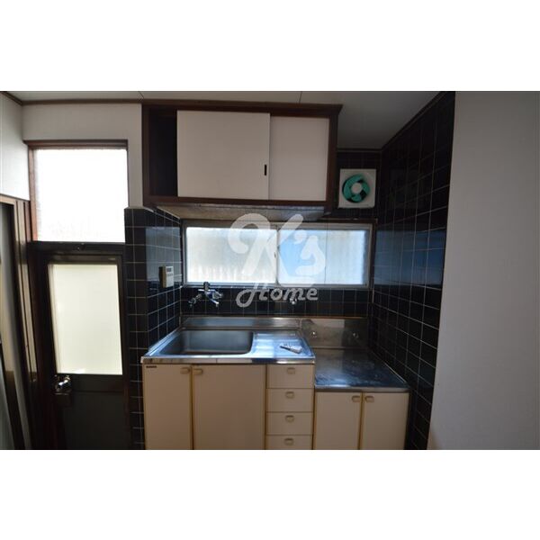 高丸7丁目戸建て 室内写真2