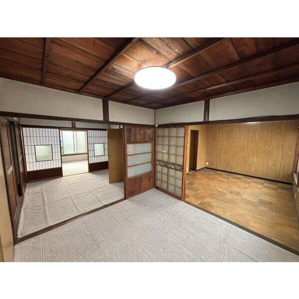 富田一色戸建て 室内写真1